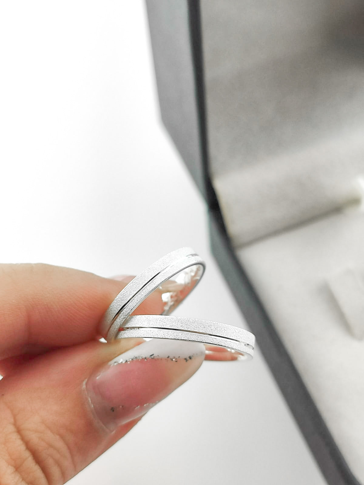 Par Aliança Prata 925 com 3 mm Friso Fosco Diamantado