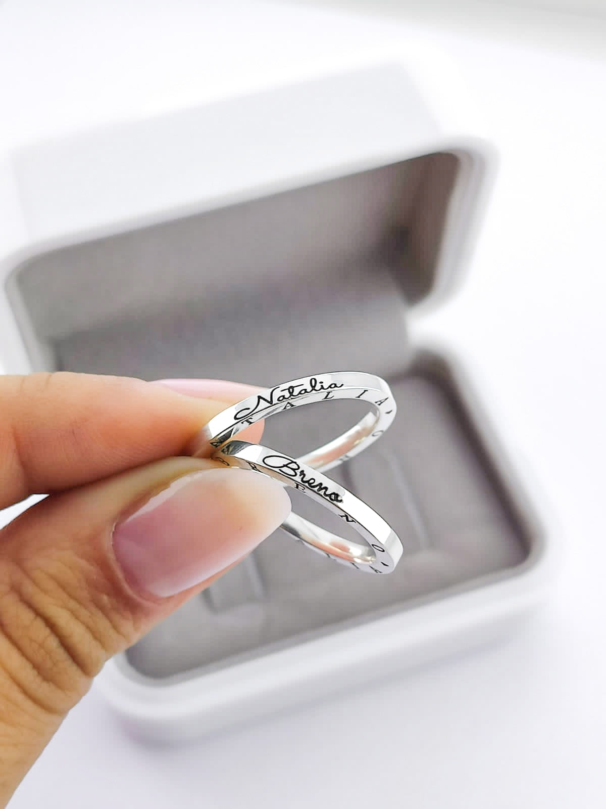 Par Aliança Prata 925 com 2 mm Quadrada Escrita Personalizada