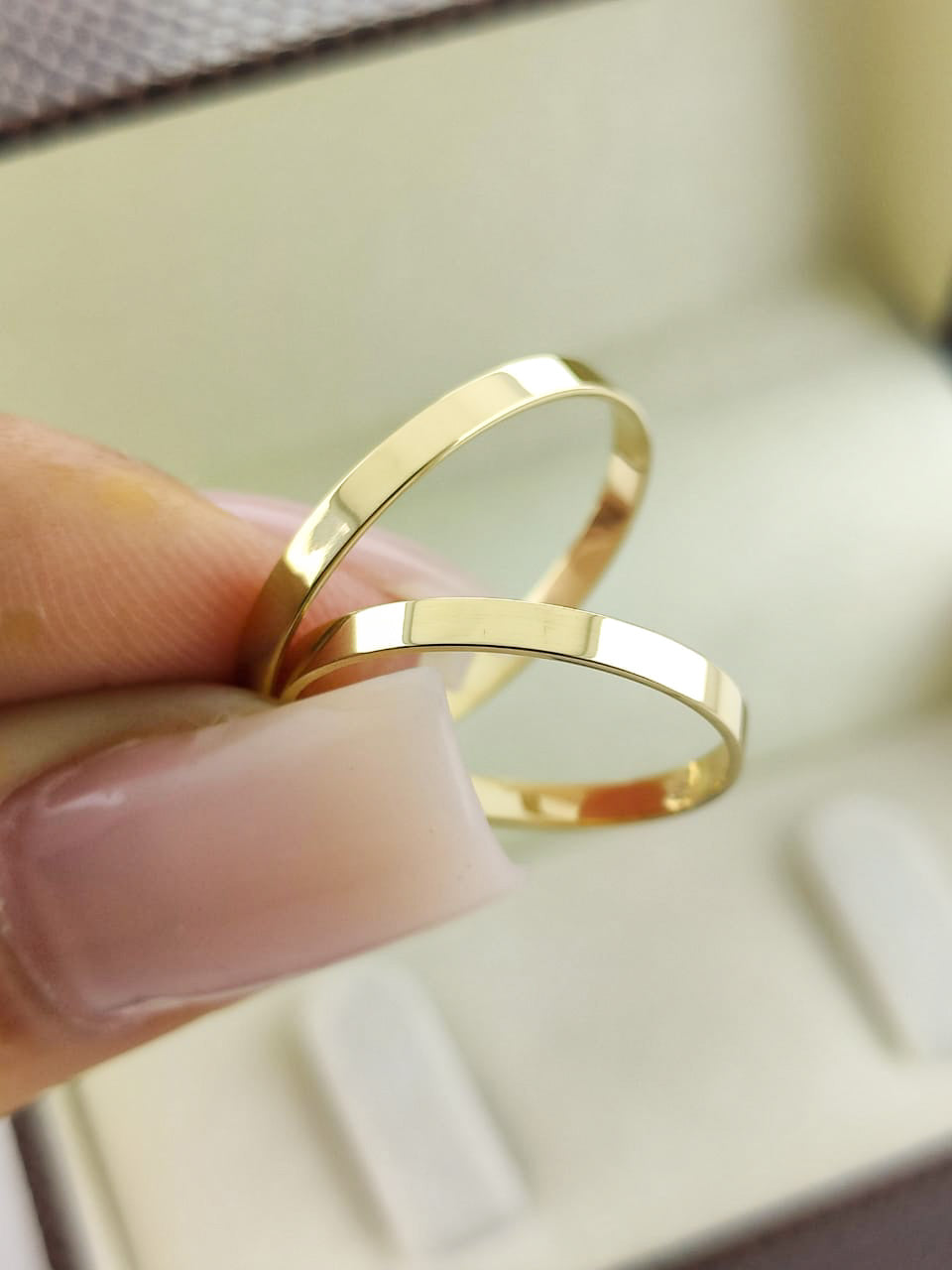 Aliança Ouro Amarelo Reta 2 mm