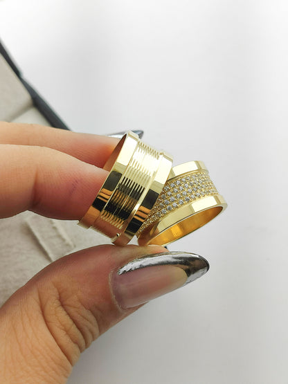 Par Aliança Ouro Amarelo e Diamantes Troya 10 mm