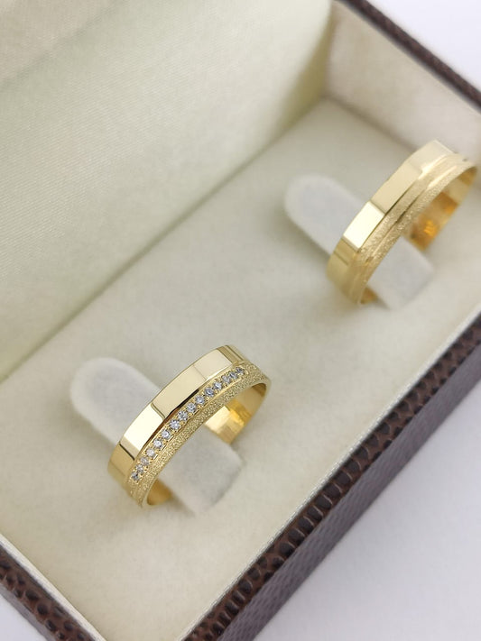 Par Aliança Ouro Amarelo e Diamantes Diamantada Frisos 5 mm