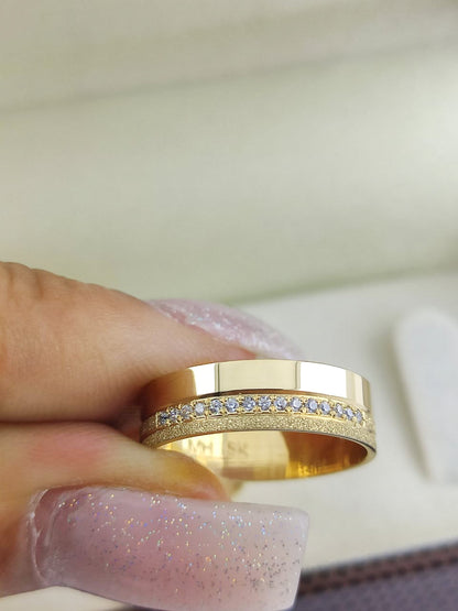 Par Aliança Ouro Amarelo e Diamantes Diamantada Frisos 5 mm