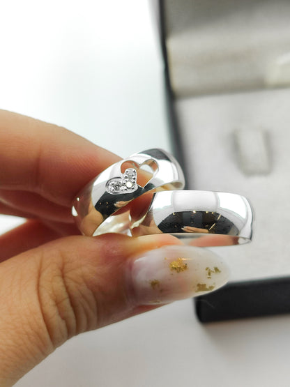Par Aliança Prata 925 com 7 mm Coração Cravejado