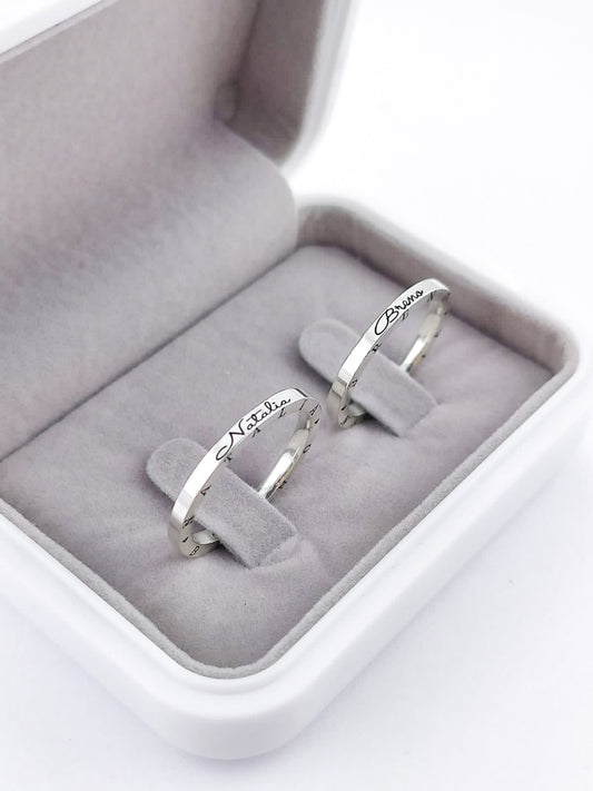 Par Aliança Prata 925 com 2 mm Quadrada Escrita Personalizada
