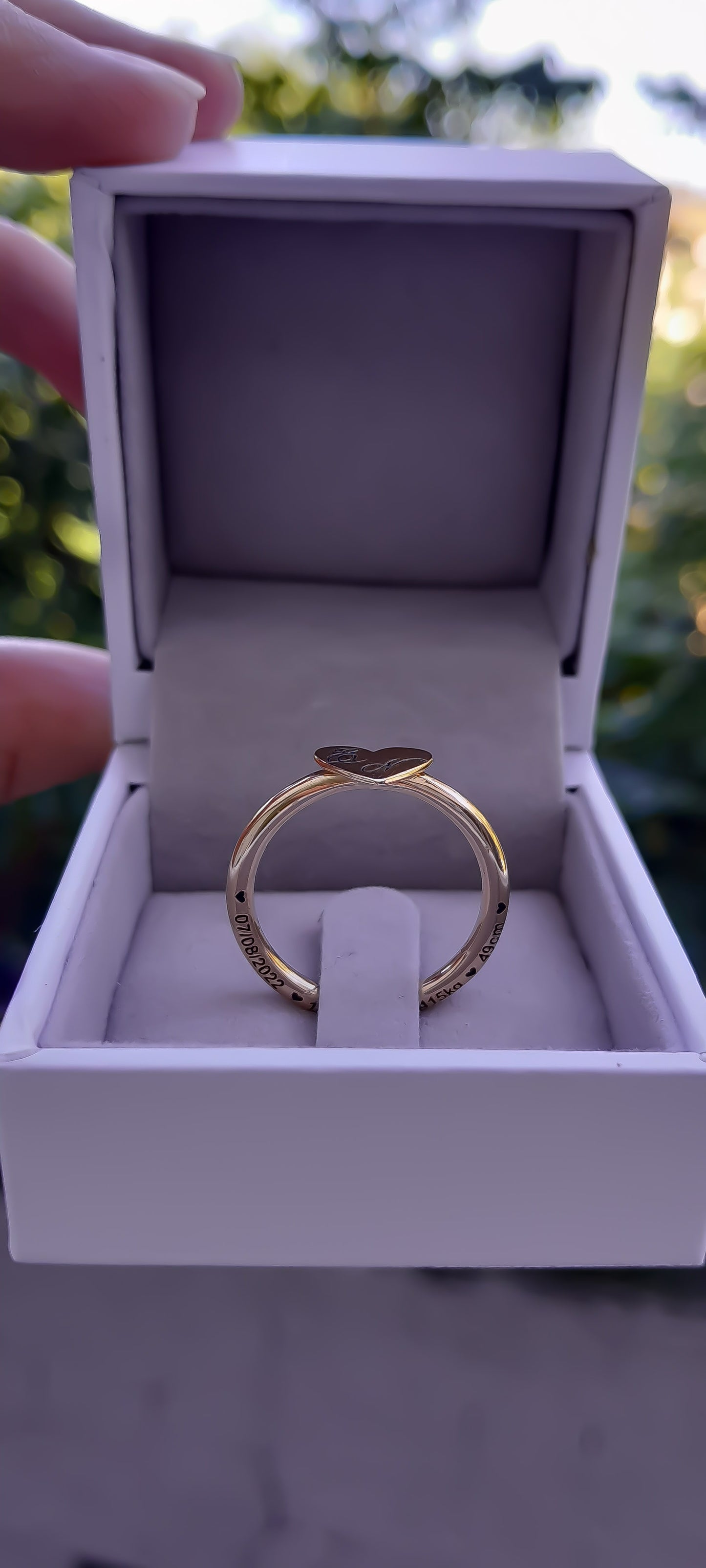 Anel em Ouro 18K com escrita Personalizada